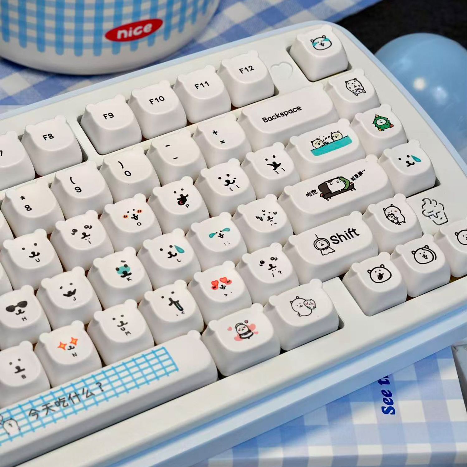 Gaming Accessories Aesthetic - Teclas PBT Kawaii con Diseño de